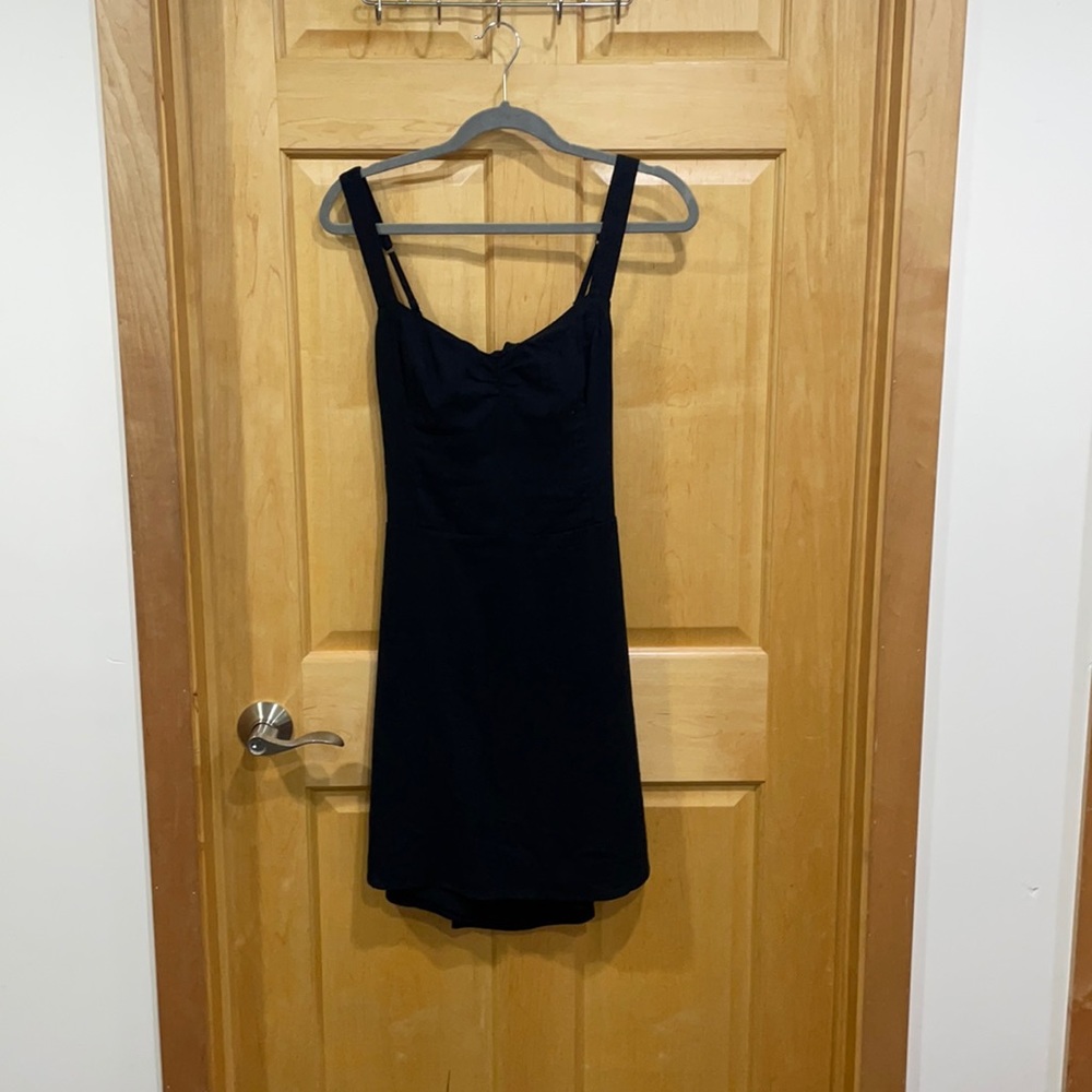 Black Hollister cinched waist tie dress size L